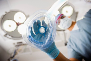 ¿Cómo funciona la anestesia general es poco conocida. FUSIBLE / GETTY